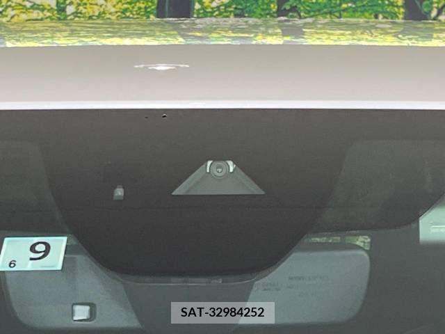 Mazda CX-30 2021-09 381435-2