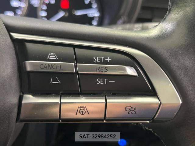 Mazda CX-30 2021-09 381435-5