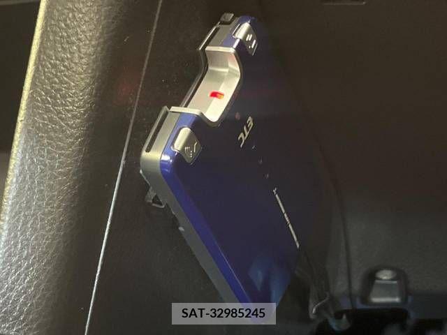 Suzuki SWIFT 2012-02 320875-3