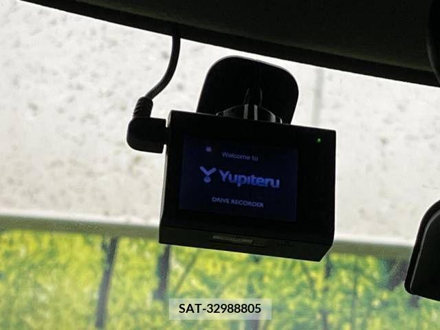 Suzuki SWIFT 2012-06 320903-5