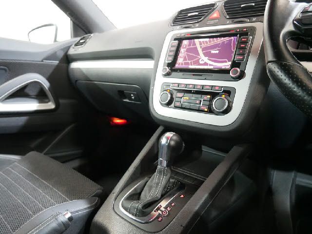 VolksWagen SCIROCCO 2010-01 184413-19