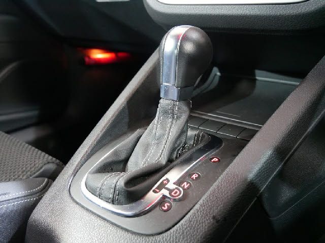 VolksWagen SCIROCCO 2010-01 184413-21