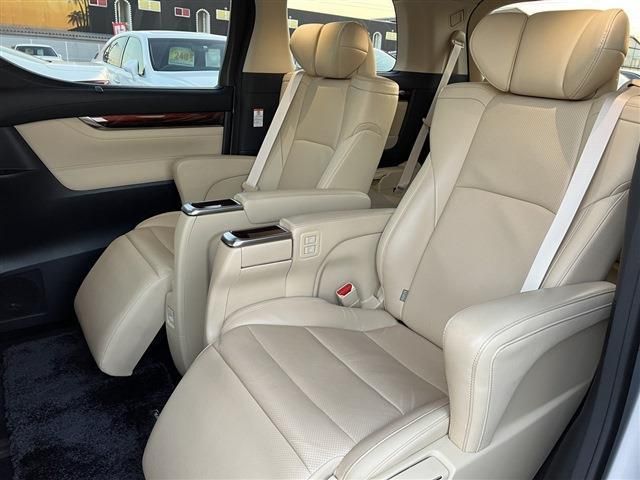 Toyota VELLFIRE 2016-11 196091-19