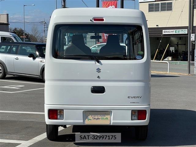 Suzuki EVERY 2021-02 209336-5