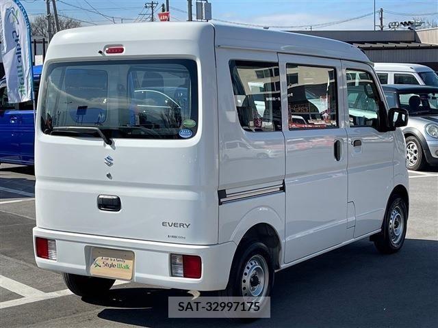 Suzuki EVERY 2021-02 209336-4