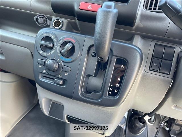 Suzuki EVERY 2021-02 209336-17