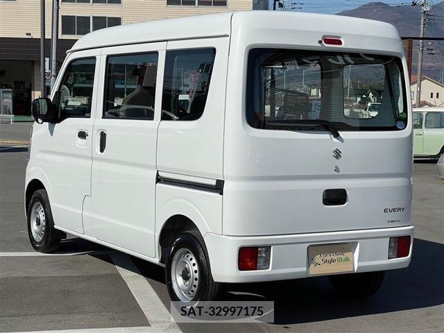 Suzuki EVERY 2021-02 209336-6