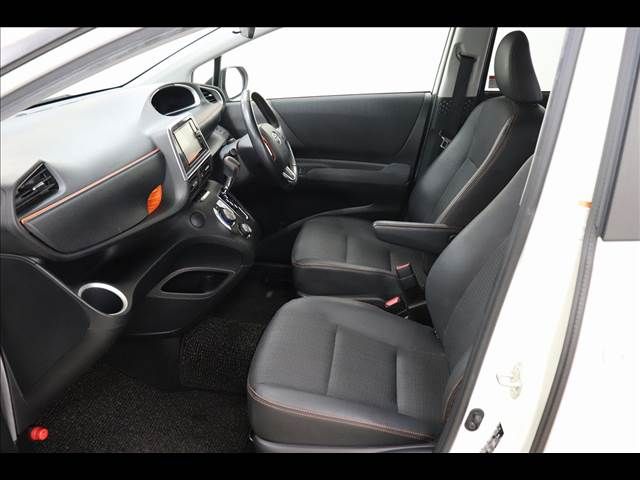 Toyota SIENTA 2018-07 8816-10