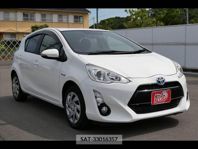 Toyota AQUA 2015-06 291826-11