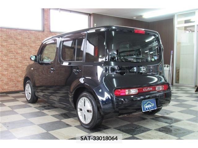 Nissan CUBE 2010-11 295437-1