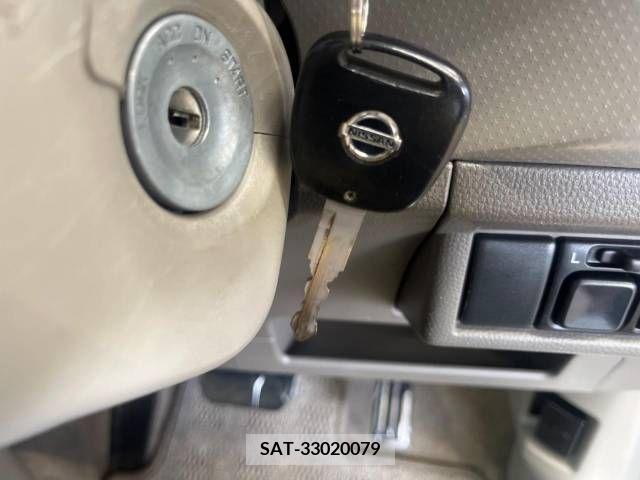 Nissan PINO 2009-06 305300-3