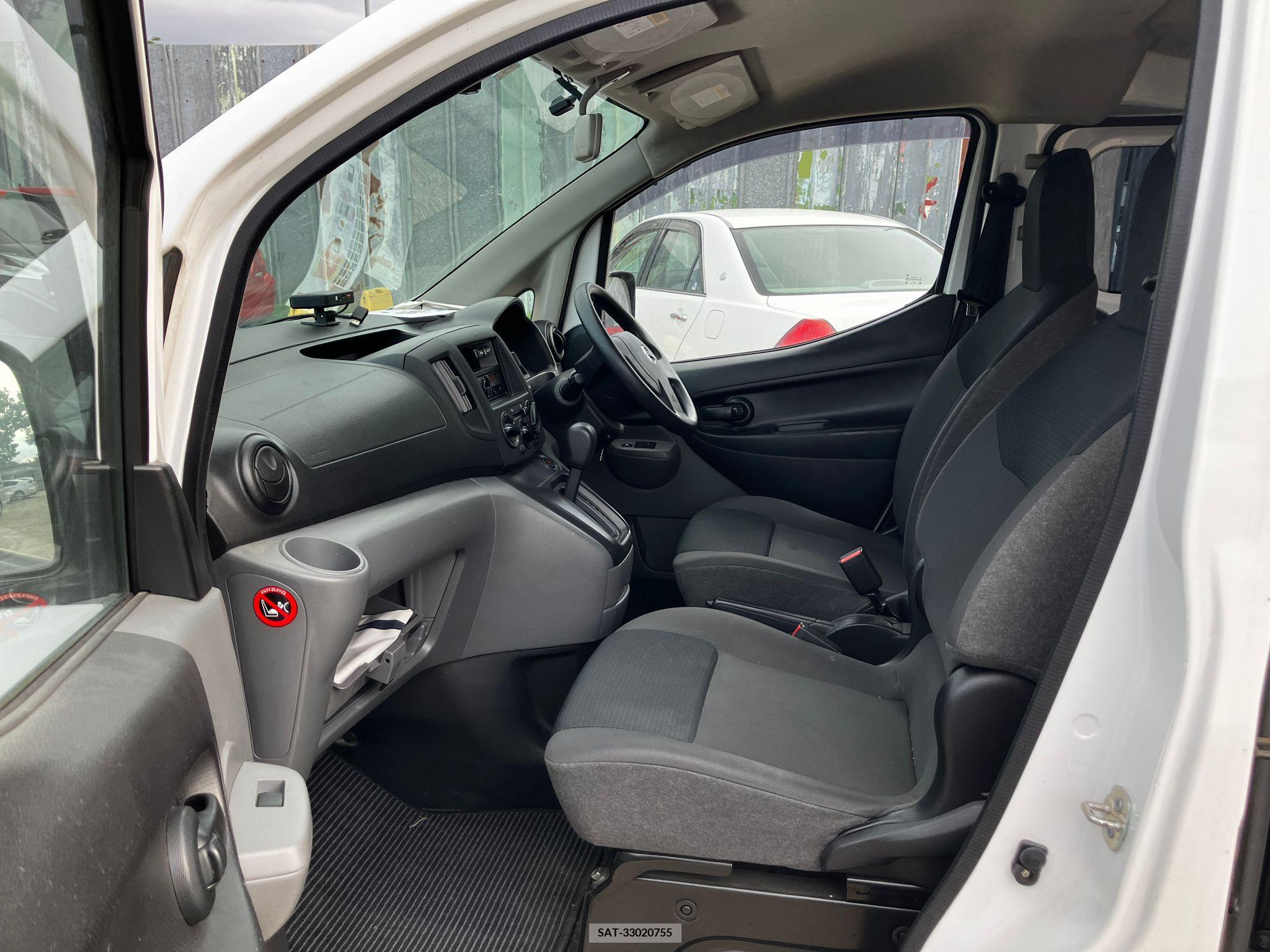 Nissan E-NV200 VAN 2019-03 258244-9