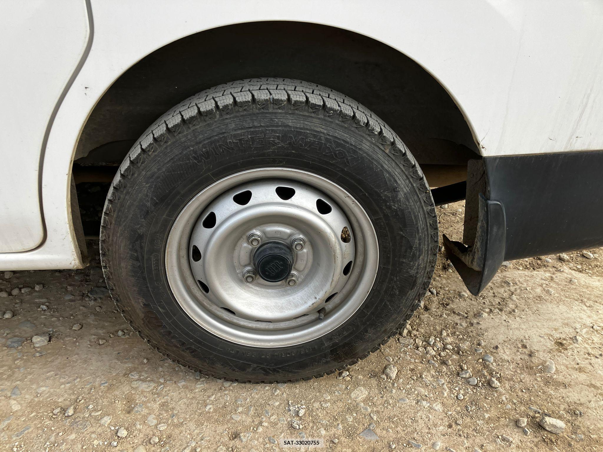Nissan E-NV200 VAN 2019-03 258244-21