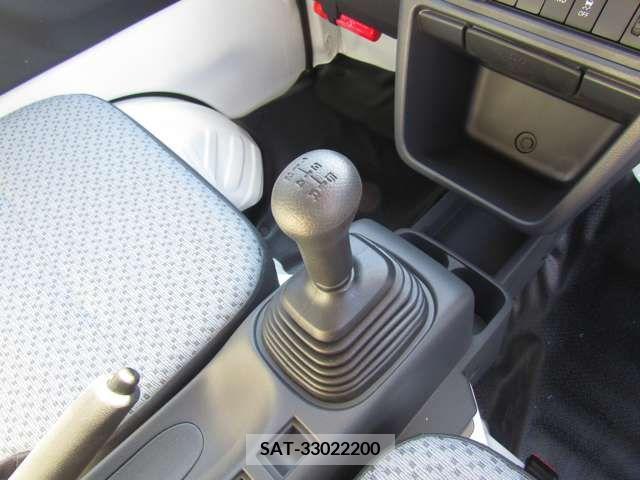 Suzuki CARRY TRUCK 2024-03 264869-18