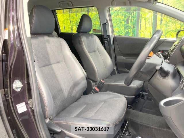 Toyota SIENTA 2018-07 394049-8