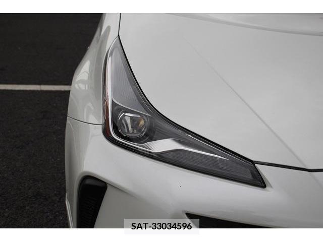 Toyota PRIUS 2019-01 283073-12