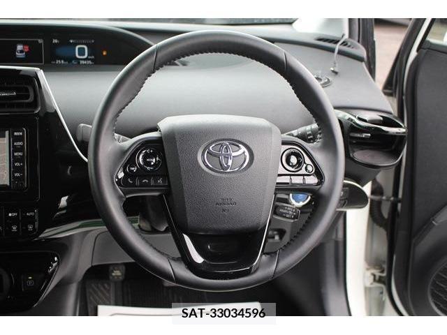 Toyota PRIUS 2019-01 283073-16