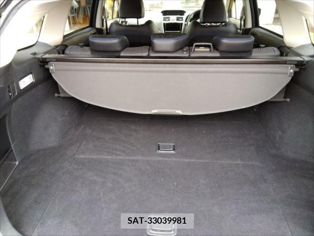 Subaru LEVORG 2018-09 275108-4