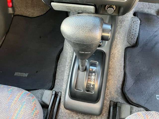 Suzuki JIMNY 2001-06 192504-18