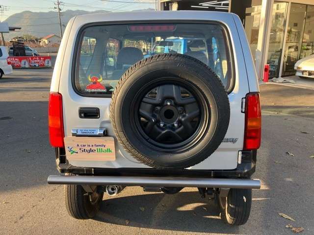 Suzuki JIMNY 2001-06 192504-6