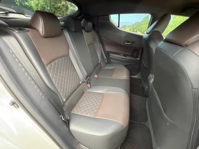 Toyota C-HR 2017-09 25297-8
