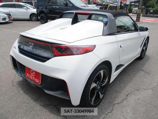 Honda S660 2018-09 381458-8