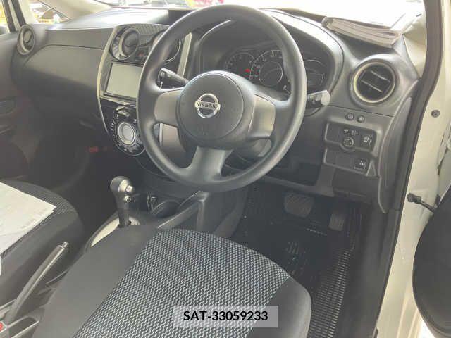 Nissan NOTE 2012-10 302285-1