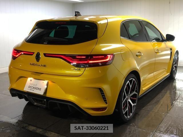 Renault MEGANE 2021-07 221856-6