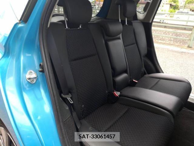 Honda FIT HYBRID 2014-11 304067-24