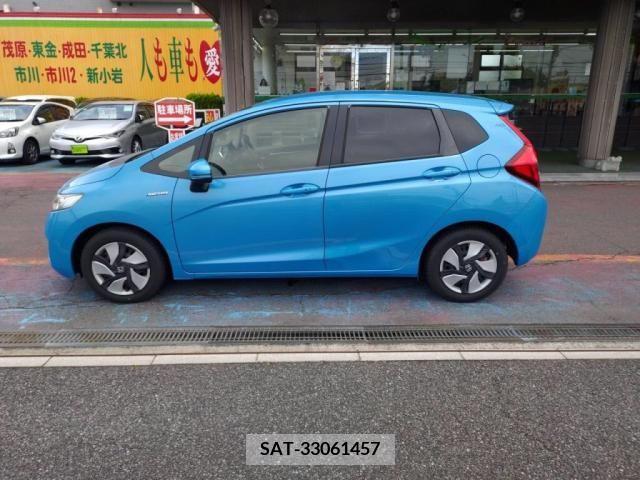 Honda FIT HYBRID 2014-11 304067-11