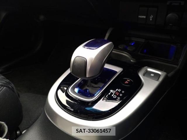 Honda FIT HYBRID 2014-11 304067-13