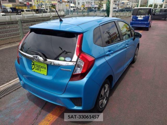 Honda FIT HYBRID 2014-11 304067-1