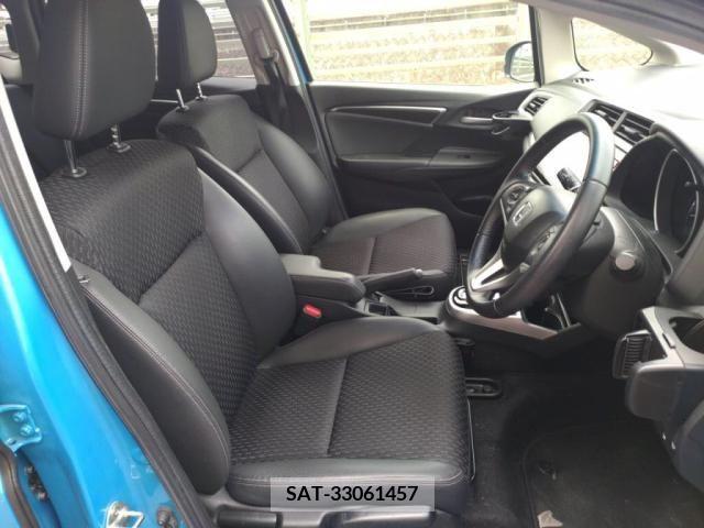 Honda FIT HYBRID 2014-11 304067-12