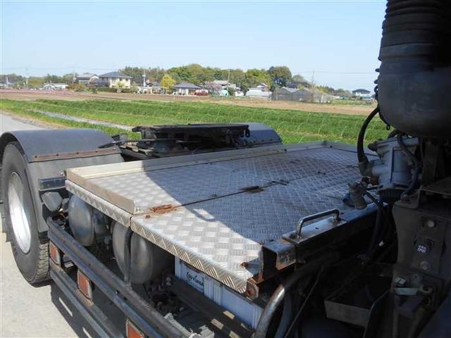 Isuzu GIGA 2010-08 1274-20
