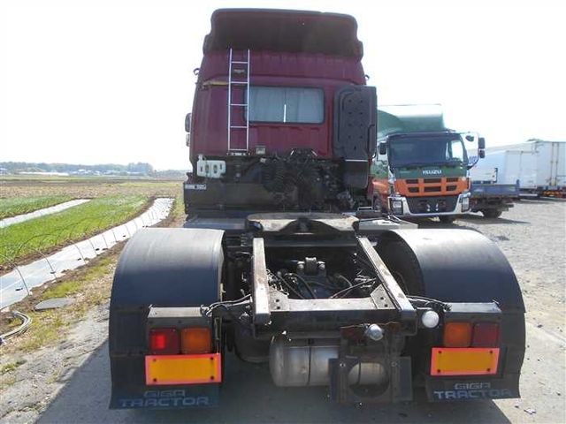 Isuzu GIGA 2010-08 1274-3