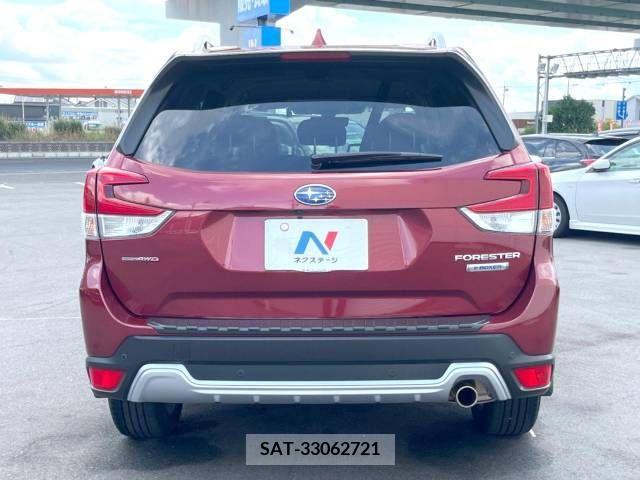 Subaru FORESTER 2022-01 377478-18