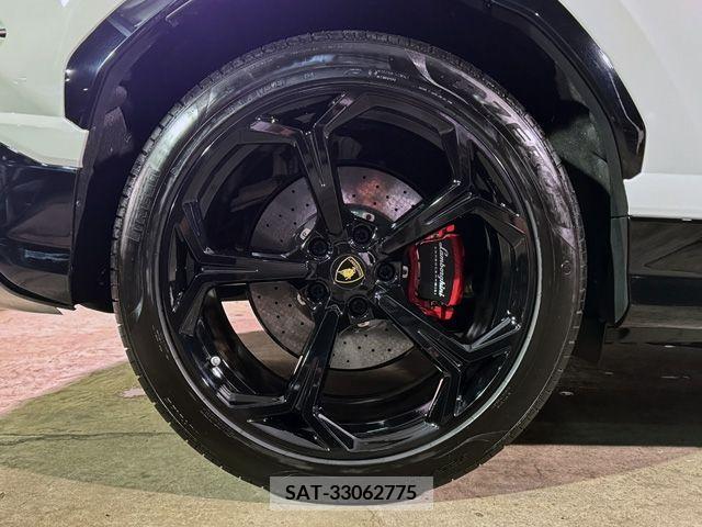 Lamborghini URUS 2019-99 321300-13