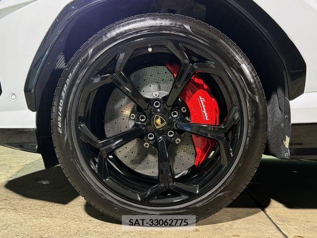 Lamborghini URUS 2019-99 321300-11