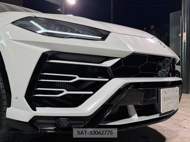 Lamborghini URUS 2019-99 321300-8
