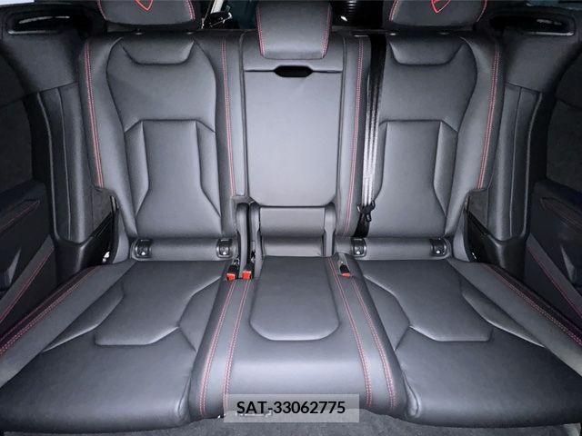 Lamborghini URUS 2019-99 321300-26