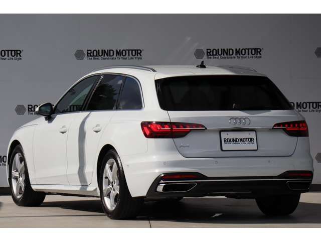 Audi A4 2022-05 180600-2
