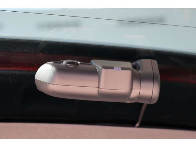 Audi A4 2022-05 180600-18