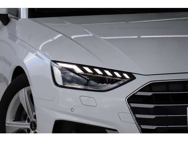 Audi A4 2022-05 180600-4