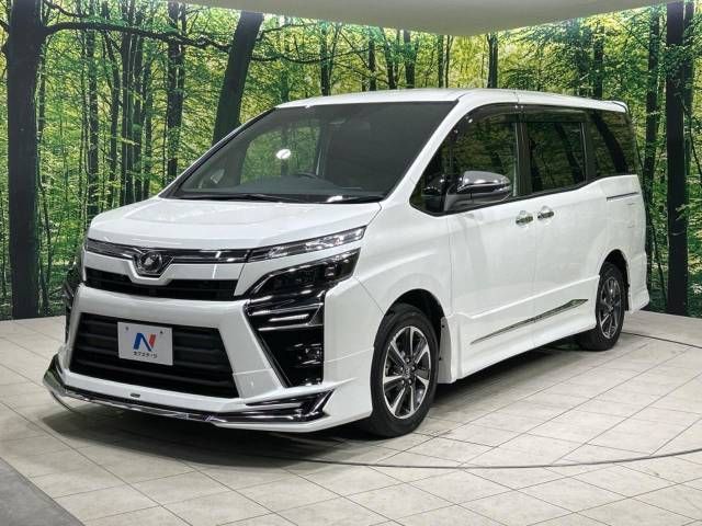 Toyota VOXY 2018-11 188348-2