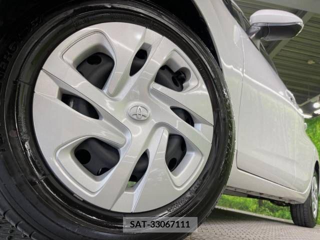 Toyota AQUA 2023-06 389312-13