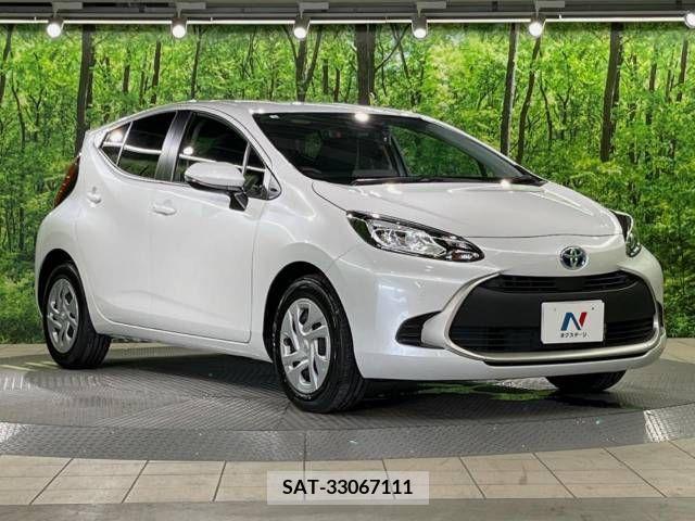 Toyota AQUA 2023-06 389312-16