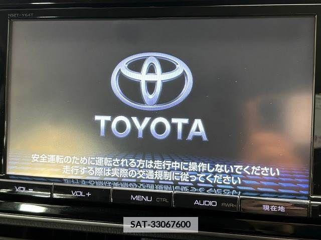 Toyota VOXY 2016-01 370338-2