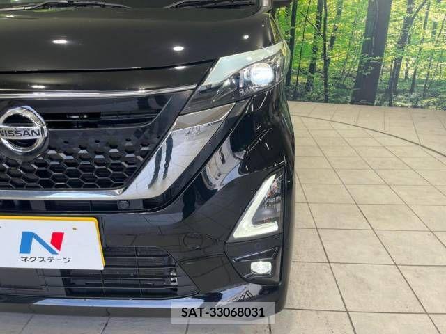 Nissan ROOX 2020-11 393764-13