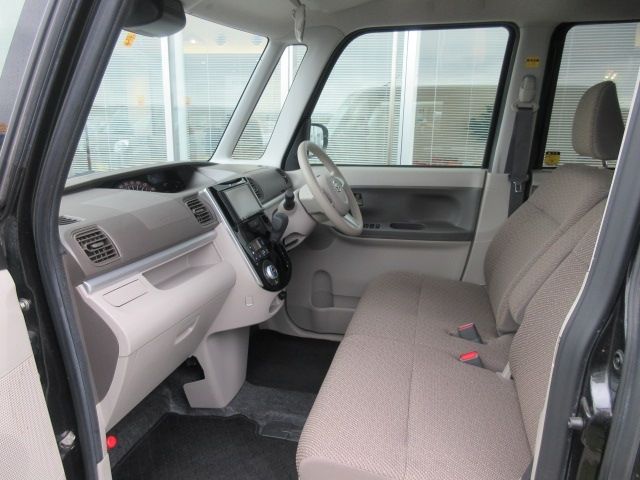 Daihatsu TANTO 2019-04 8061-4