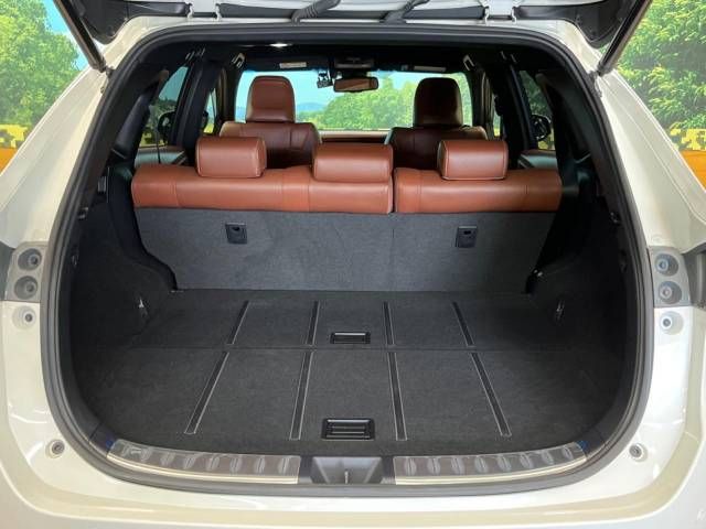 Toyota HARRIER 2017-12 24742-10